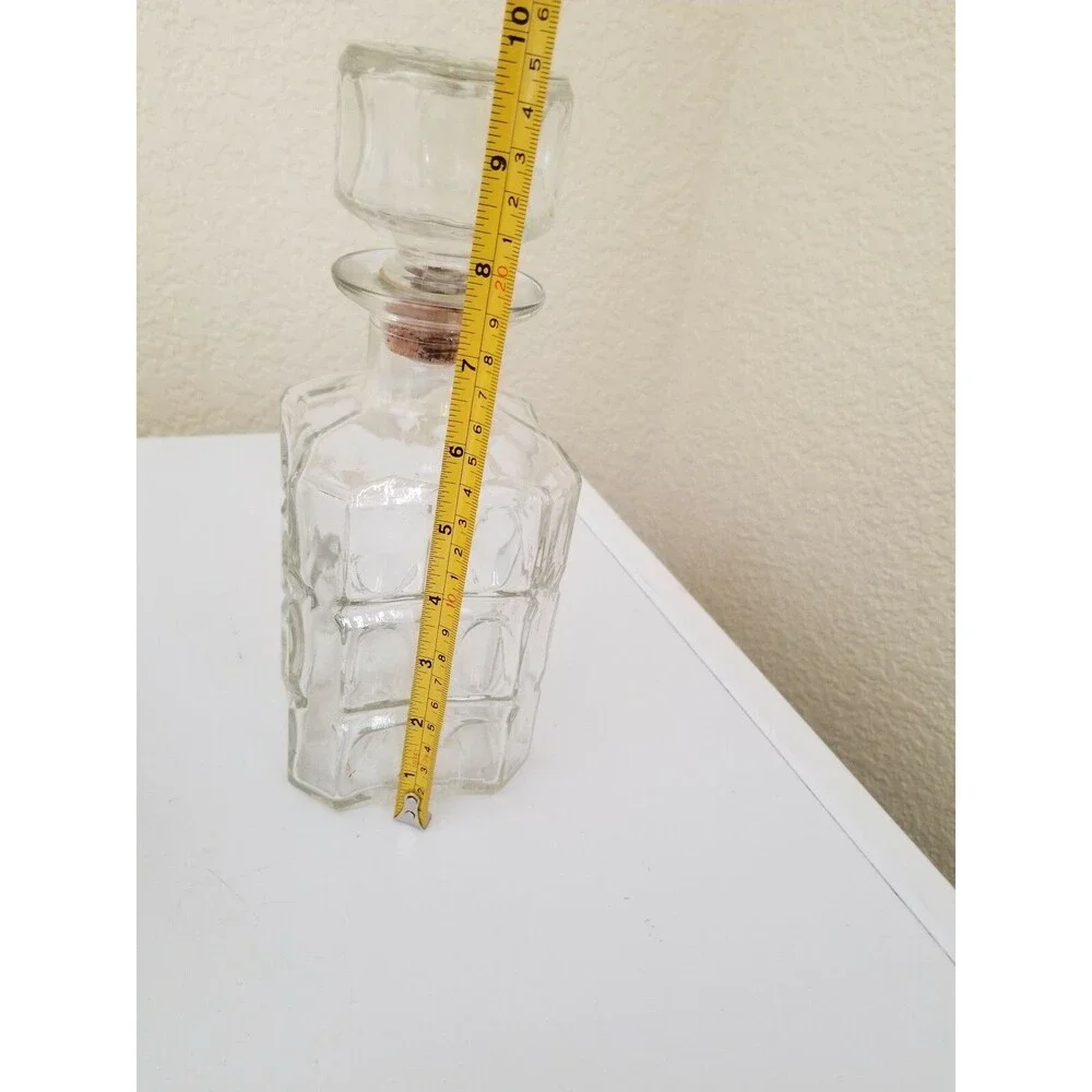 Vintage clear whiskey bottle - Picture 3 of 3